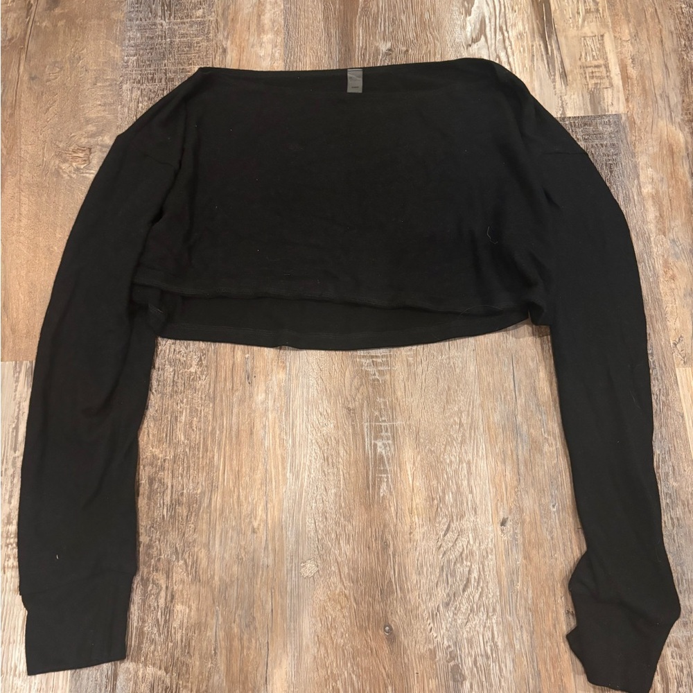 Beyond Yoga Black Fitted Crop Sweatshirt